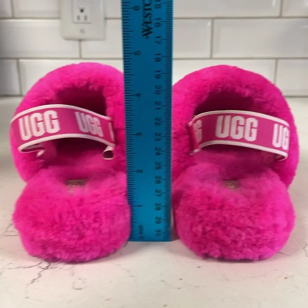 UGG Fluff Yeah Slide Kids Youth Size 4 Rock Rose -Hot Pink